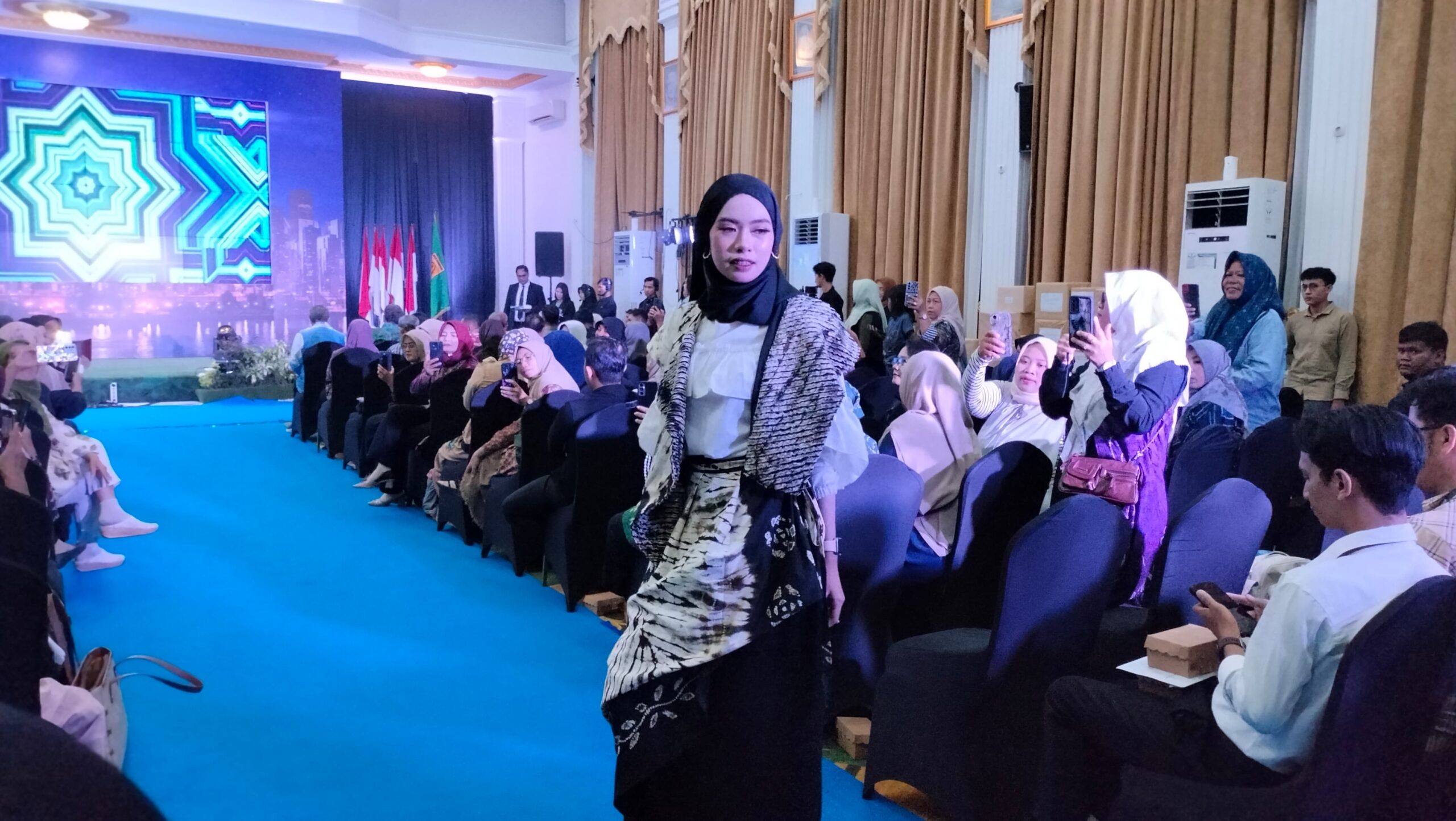 178ebf77-f825-4462-b29f-43817e774eb4