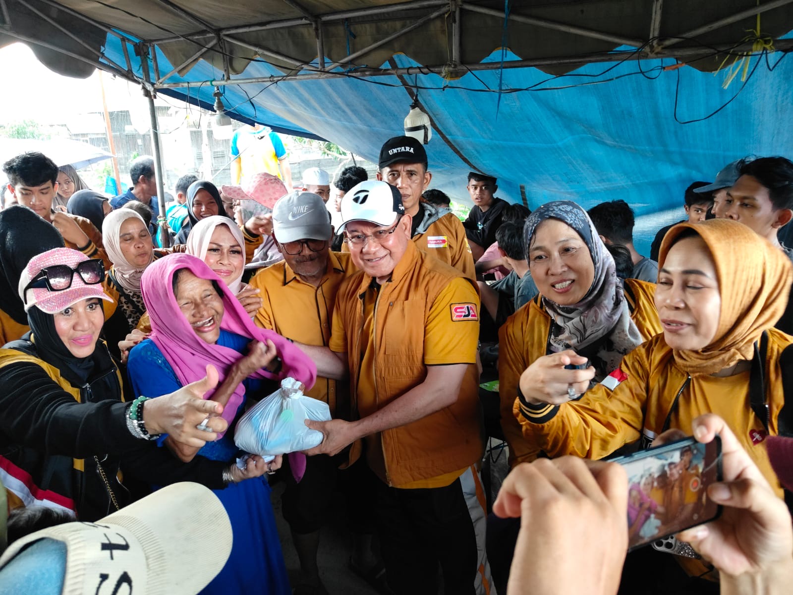 bb3736c0-1761-4204-9971-0feef8155d90